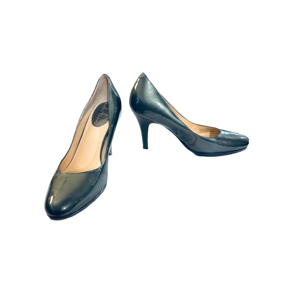 Cole Haan Green Patent Pumps, Size 6.5 - Picture 1 of 5